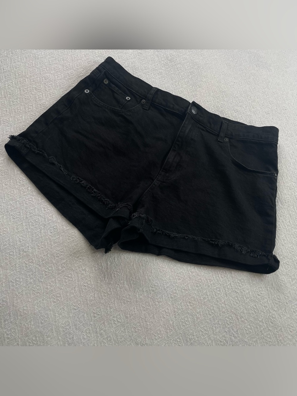 Aeropostale Black Frayed Hem Denim Shorts~ Mom Shorts ~ Size 16